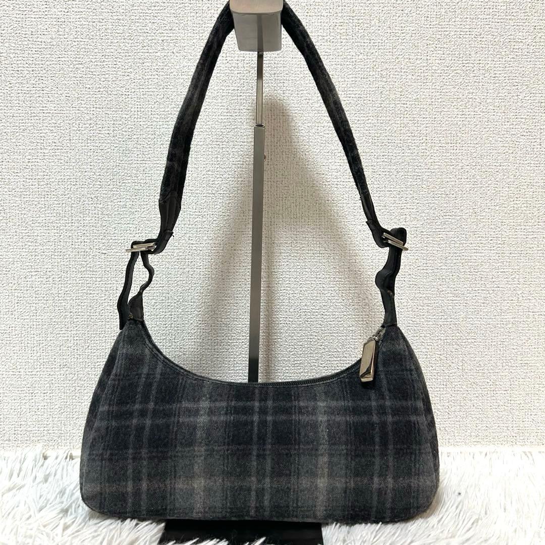 【希少✨ウール/チェック】フェラガモ　ワンショルダーバッグ　グレー　Y2K 美品