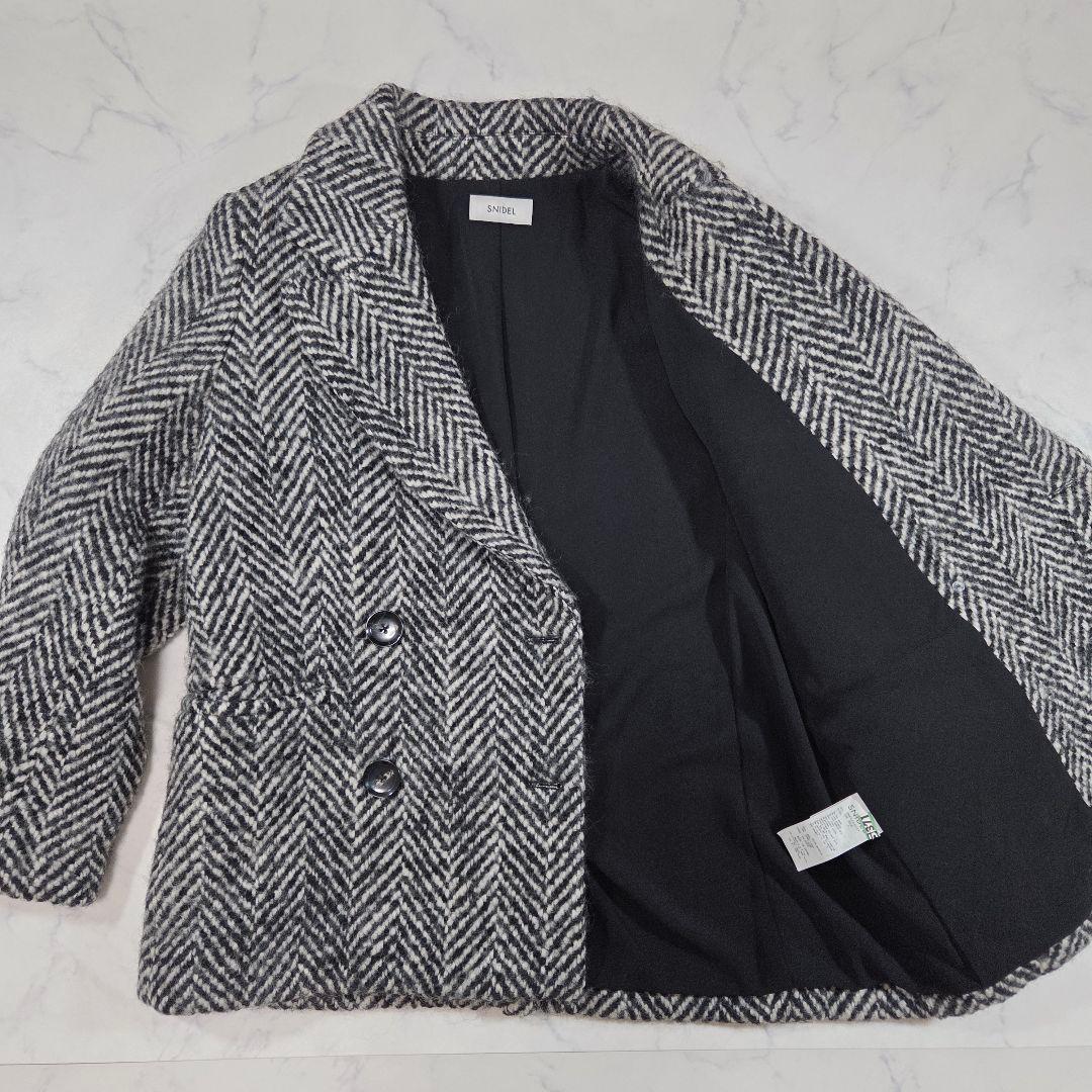極美品 しつけ糸付 SNIDEL オーバーボックスジャケットコート 2023AW