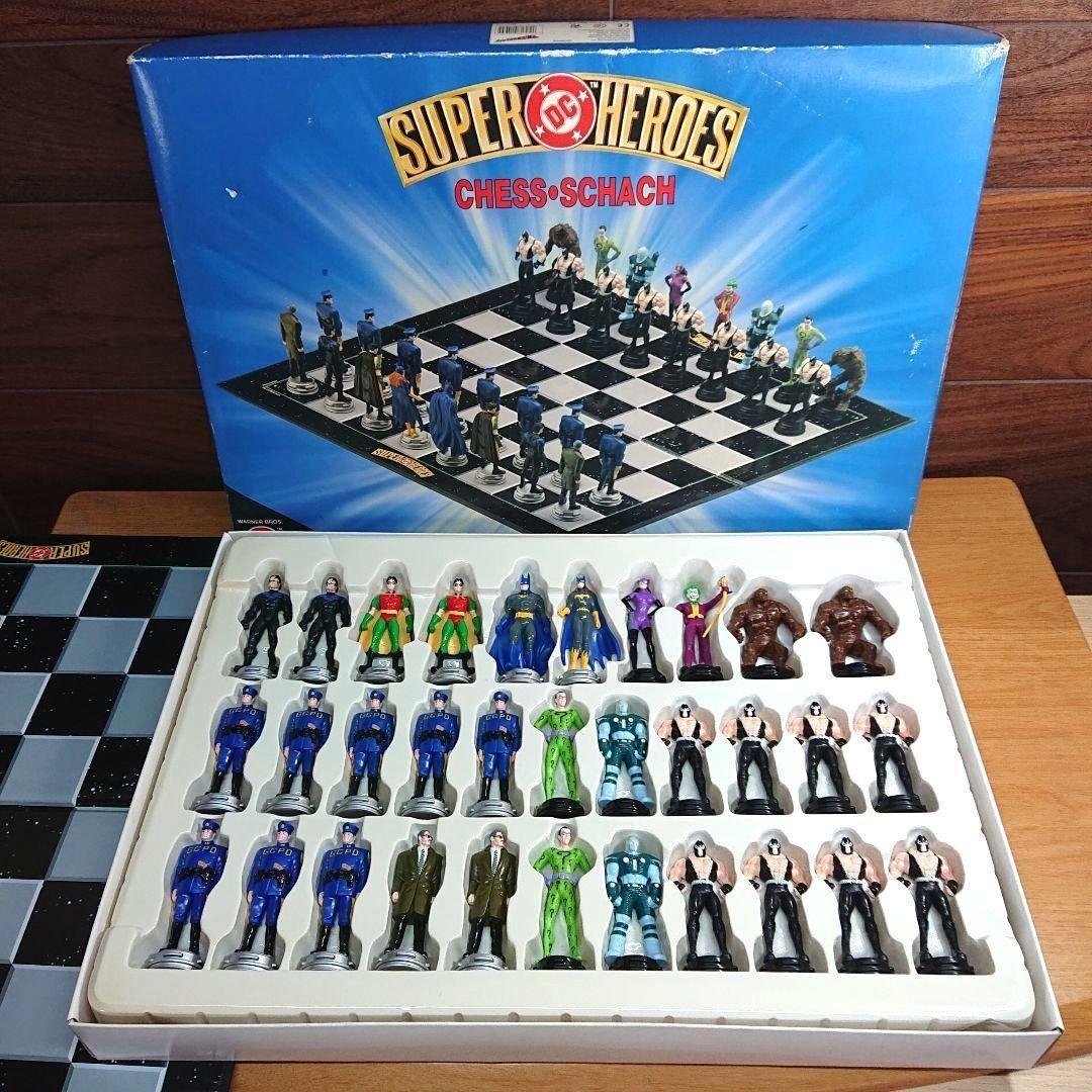 SUPER HEROES CHESS SCHACH スーパーヒーローズ チェス