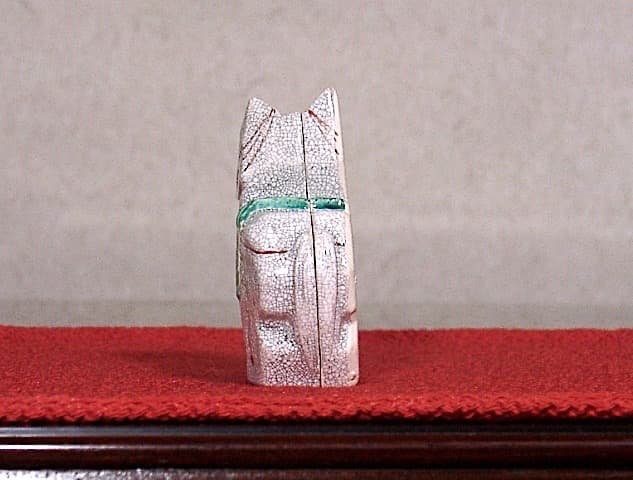 京焼・清水焼　東山窯　宮永東山（初代）作　三春駒　香合　共布箱　無傷　保証。