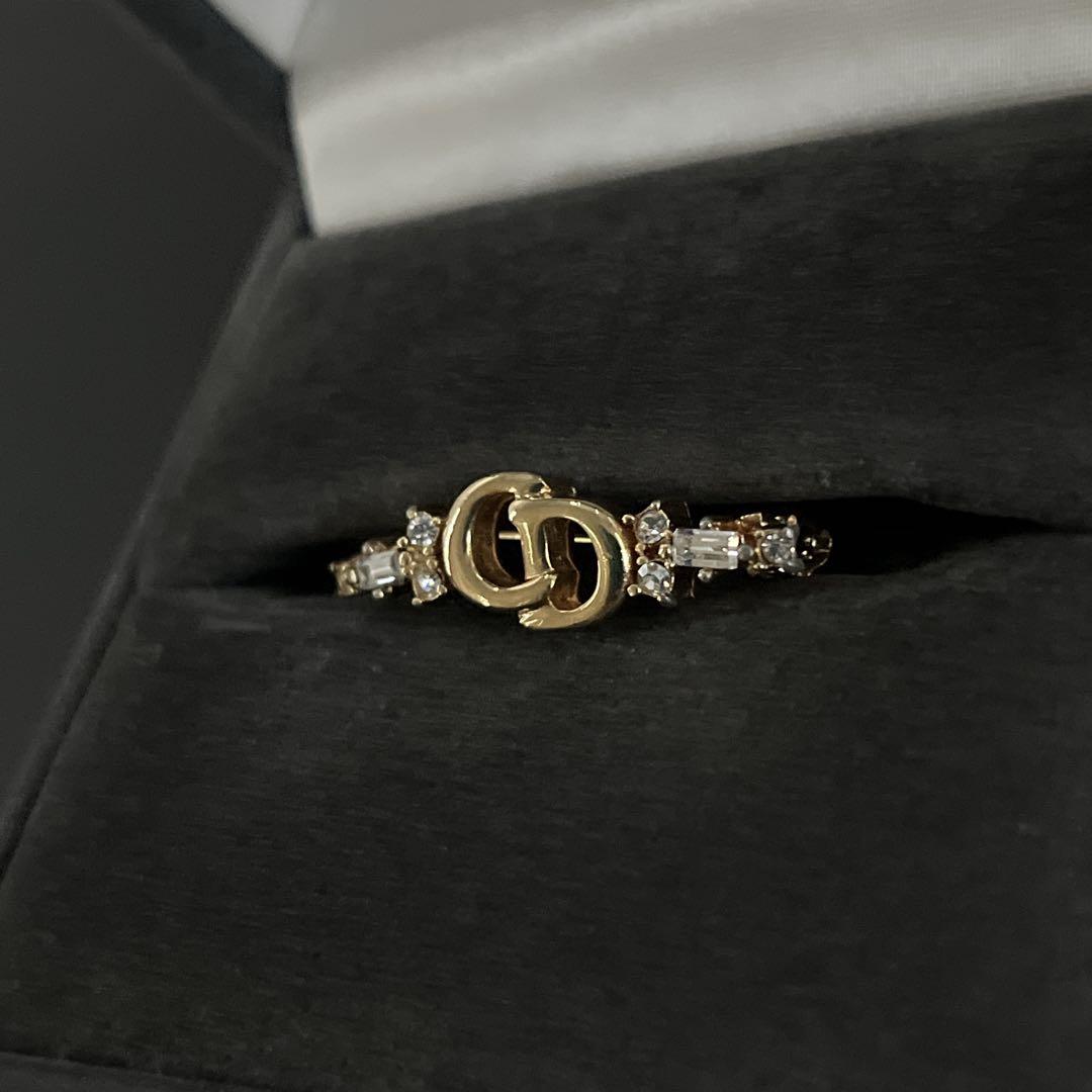 クリスチャンディオール　ピンブローチ　ラインストーン　CDロゴ　ゴールド　刻印