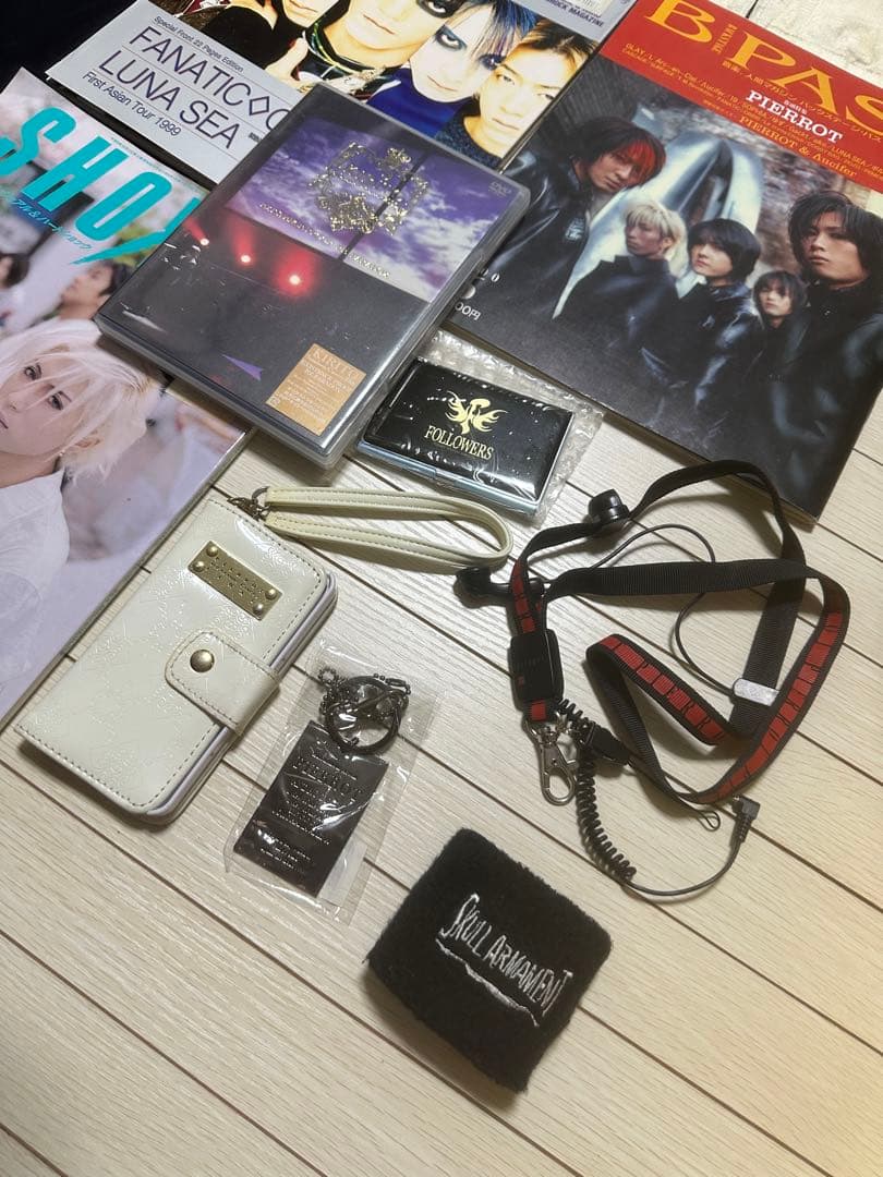 PIERROT ツアーグッズ詰め合わせ