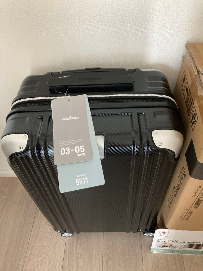 新品レジェンドウォーカー キャリーケース Mサイズ カーボンブラック
