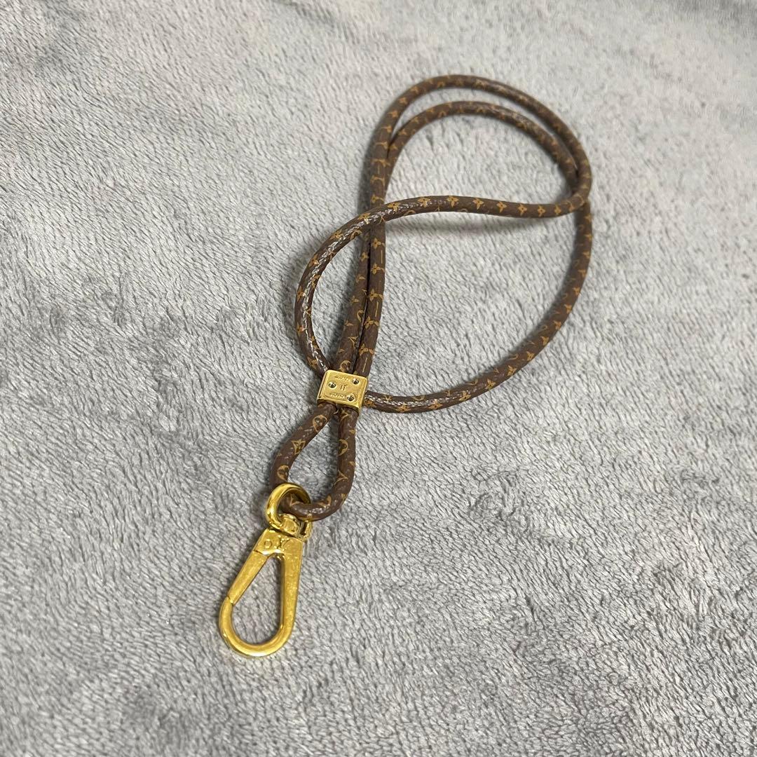 LOUIS VUITTON スマホ ショルダー ストラップ