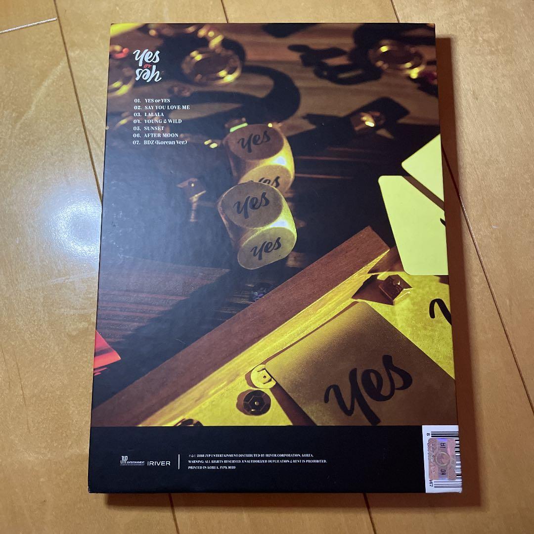 TWICE サイン入り　CD