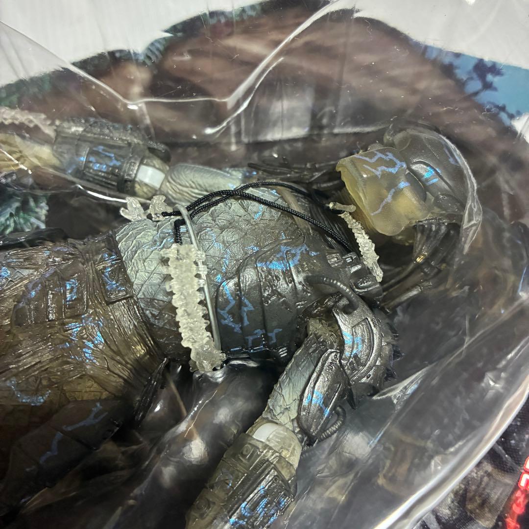 【週末限定！】NECA プレデター　フィギュア　シリーズ9 未開封　3体　豆魚雷