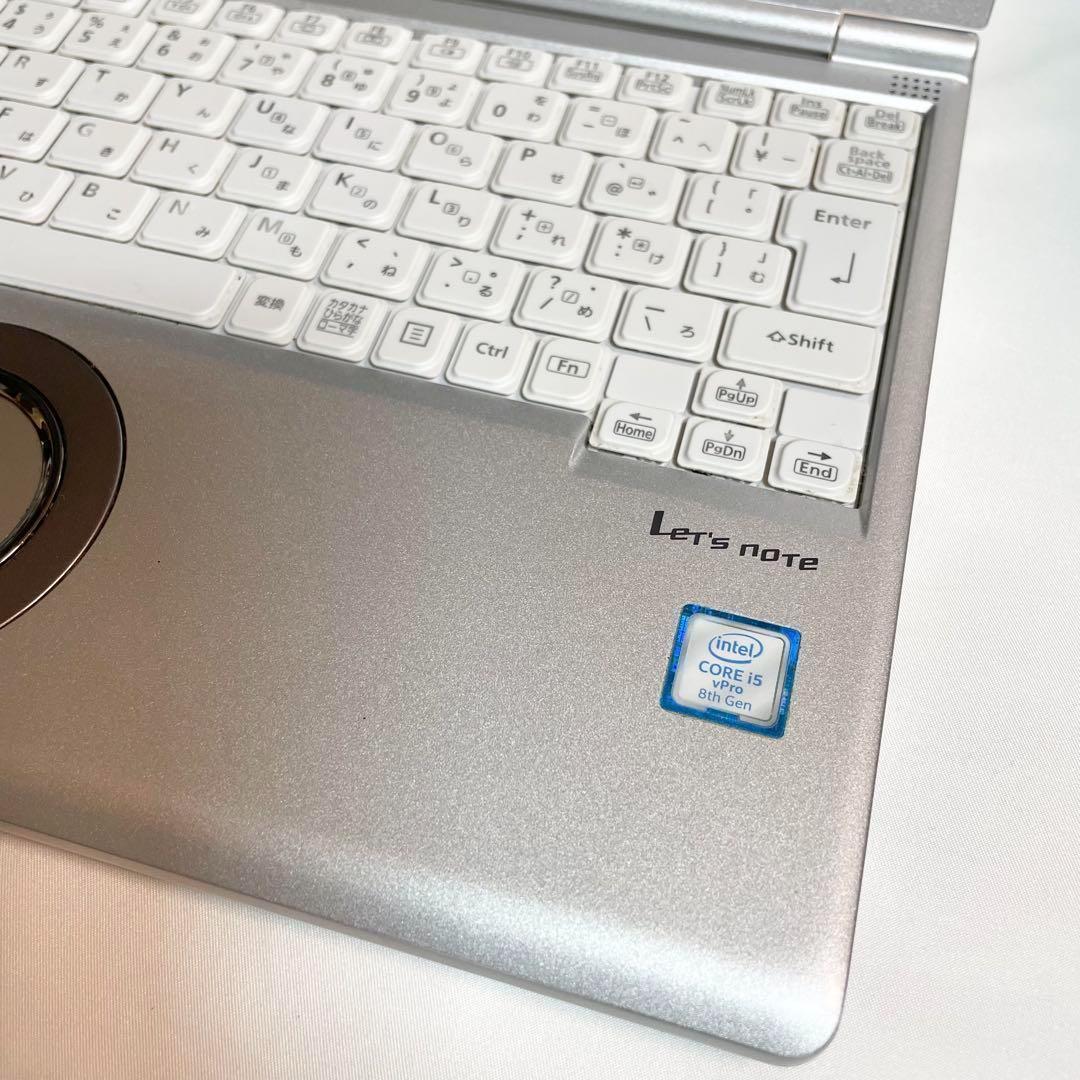 ノートパソコン軽量 第８世代 i5/8GB/SSD256 Office 141