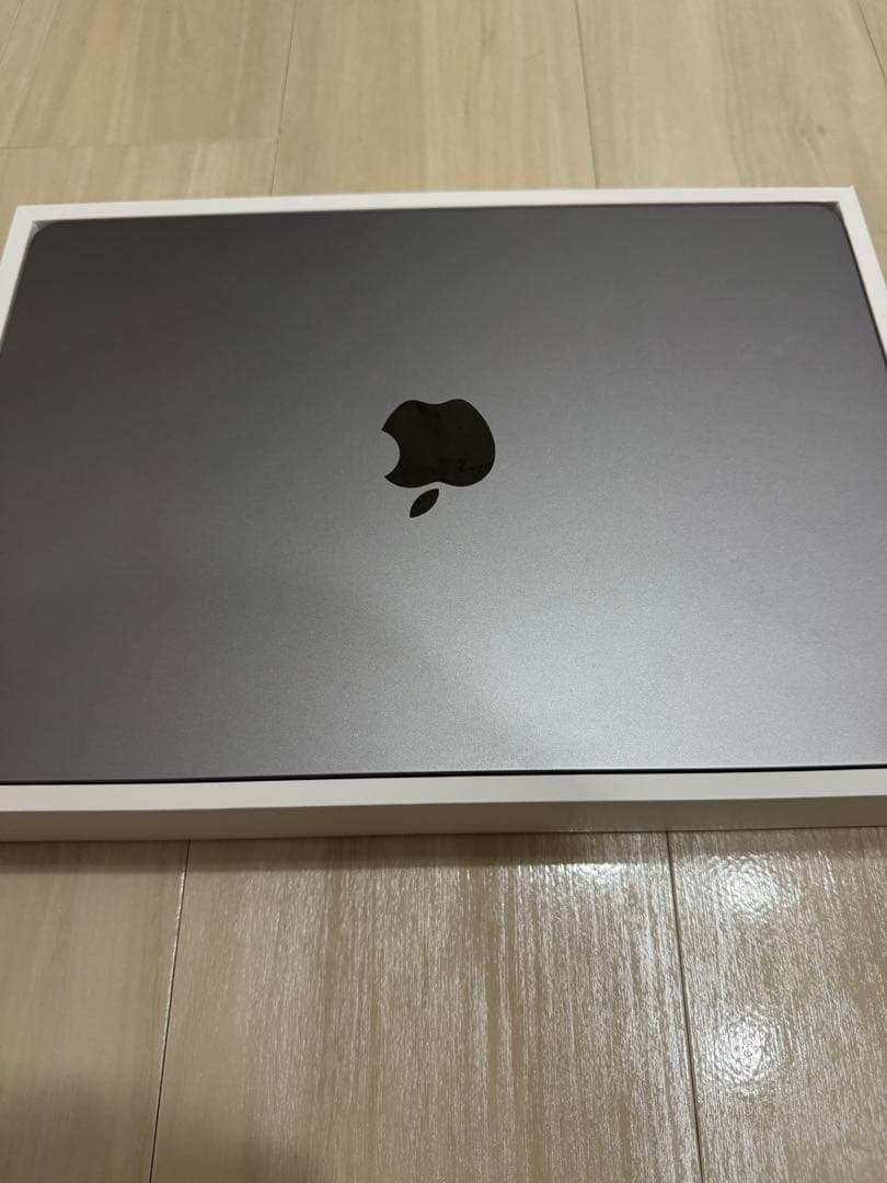 MacBook本体 Apple MacBook Air M2 256GB