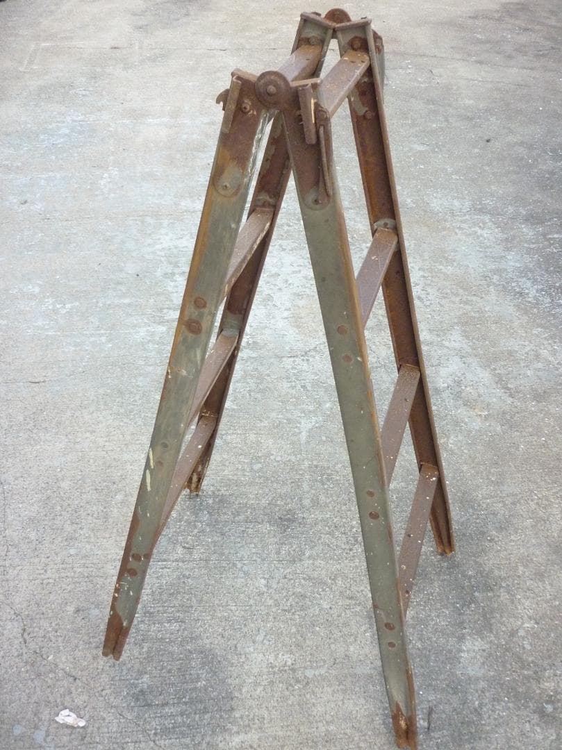 ヴィンテージ アイアン製ラダーA 脚立 インダストリアル 梯子 ディスプレイ台