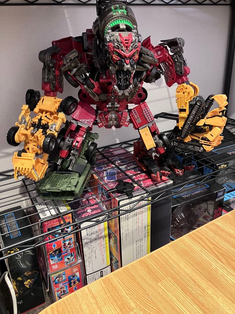 トランスフォーマー スタジオシリーズ　デバステーター