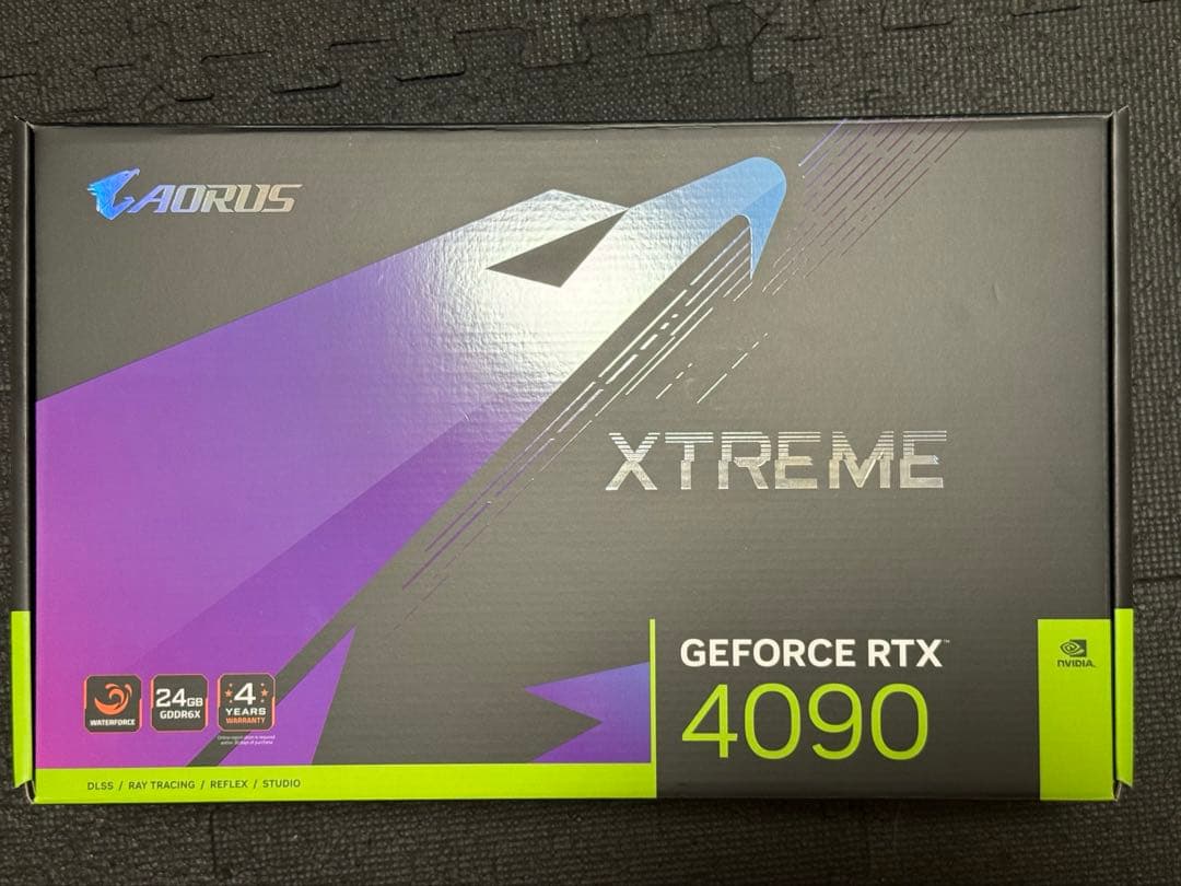 RTX4090 AORUS XTREME WATERFORCE 基板（PCBなし