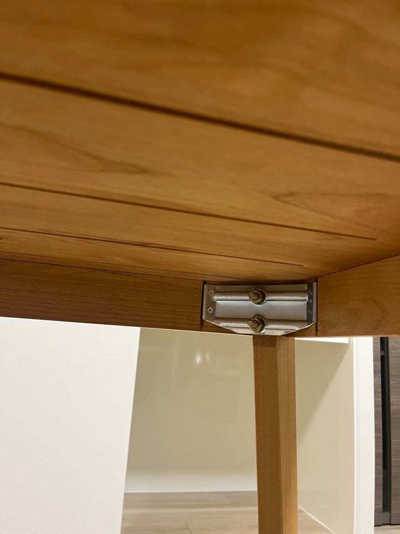 モモナチュラル ダイニングテーブル