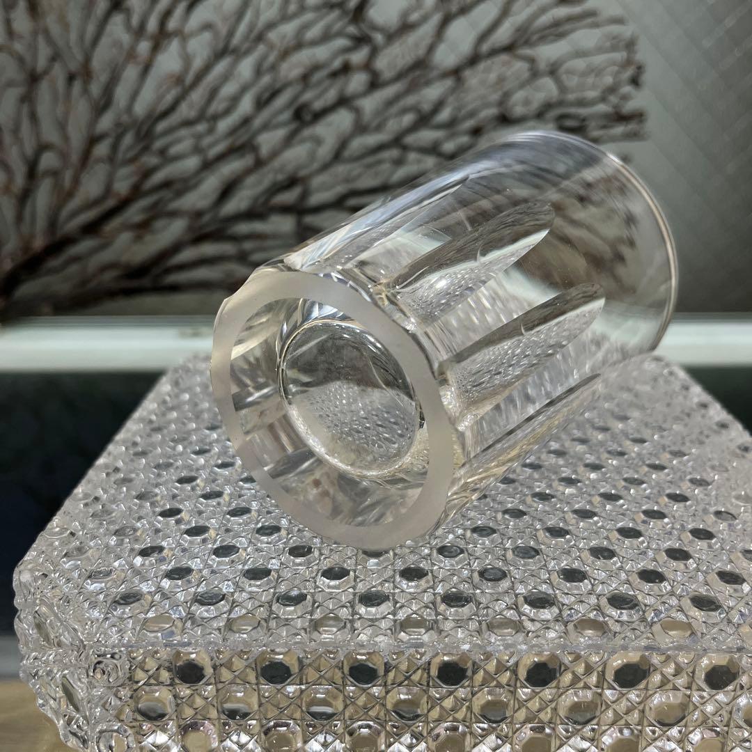 骨董　時代ガラス　希少　寸胴型　切子　水飲みコップ　ウランガラス　１客