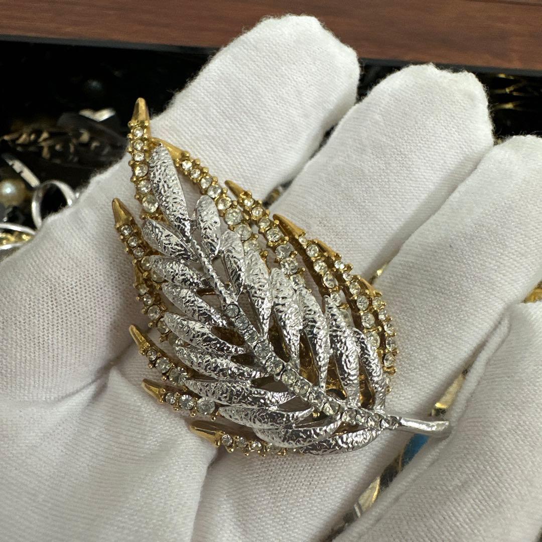 【遺品整理】ブローチ アクセサリー まとめ silver k18gp 計438g