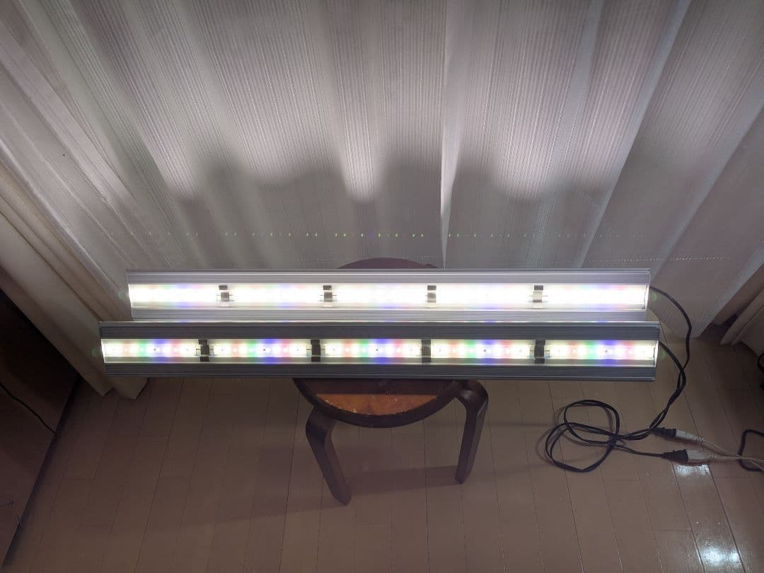 アクロ　ＬＥＤ　ＴＲＩＡＮＧＬＥ　ＧＲＯＷ　９００ ２灯セット