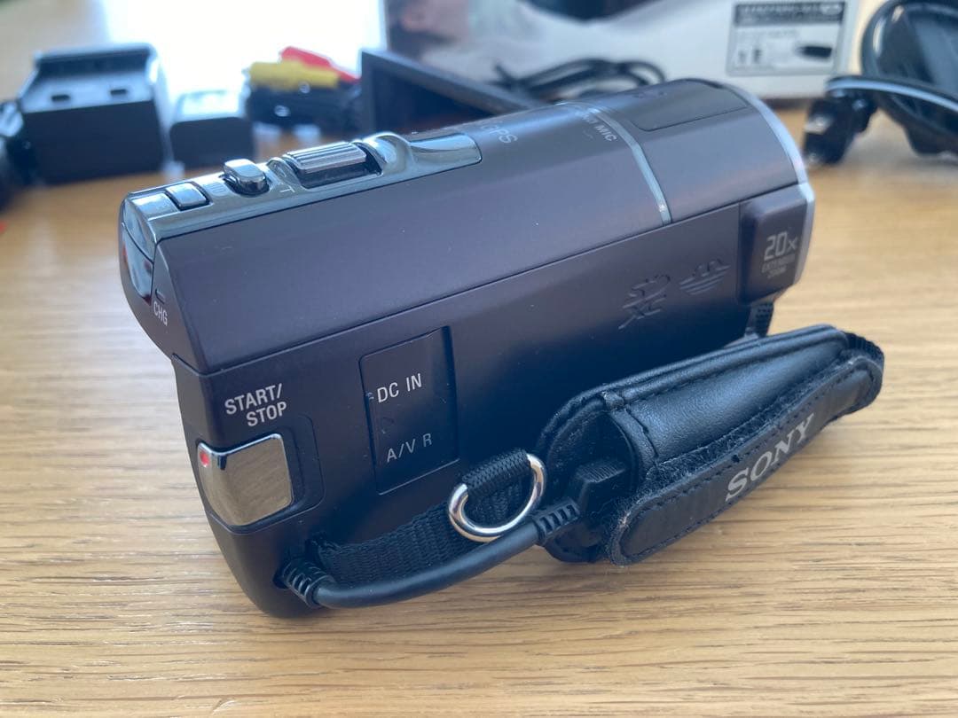 SONY HDR-CX590V ハンディカム