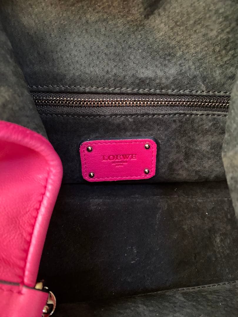 ロエベ LOEWE ハンドバッグ カリエ ピンク シルバー レザー ナッパアイレ