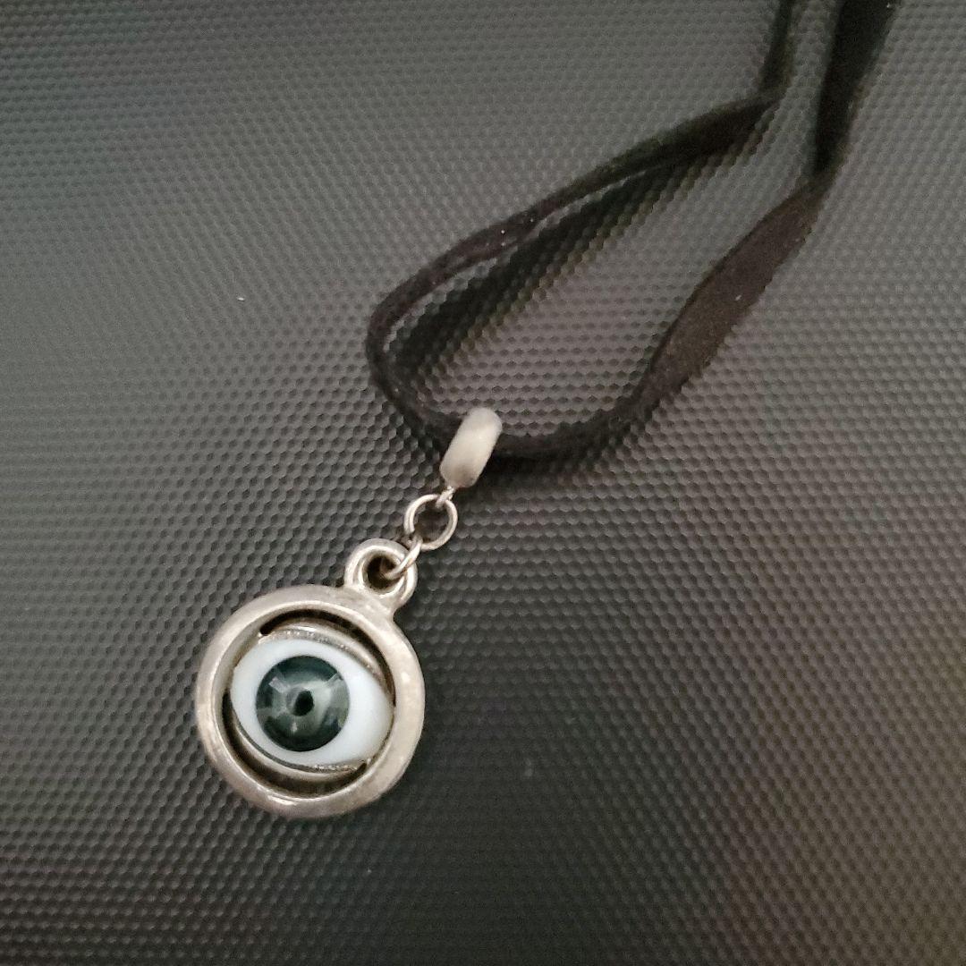 hide 目玉 ネックレス