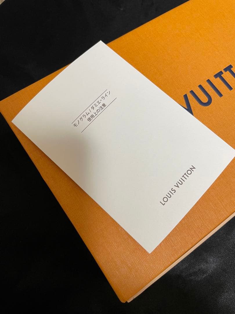 [美品]LOUIS VUITTONスマートフォンケース