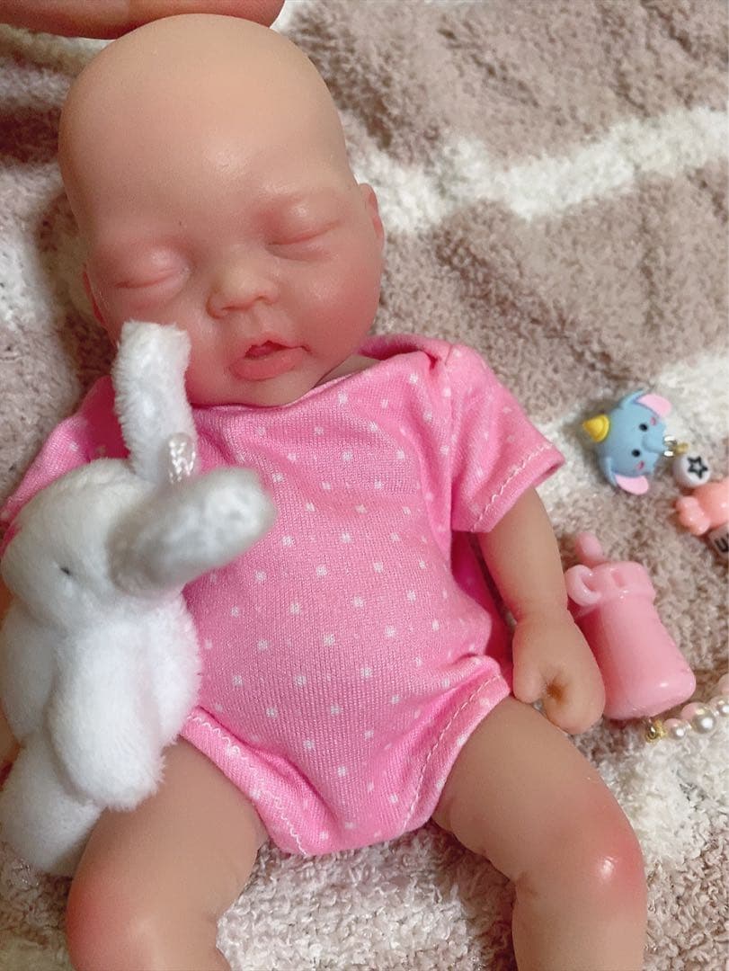 ムチムチ　フルシリコン　リボーンドール