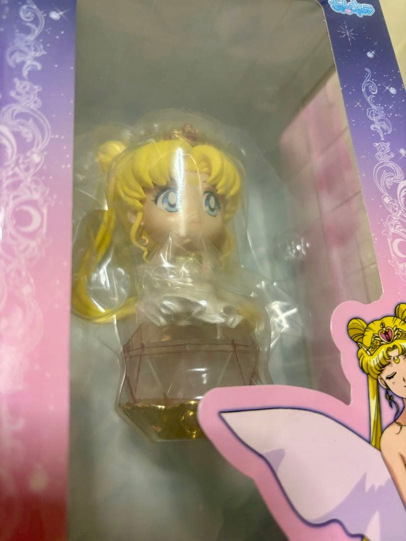 非売品 セーラームーン セレニティ フィギュア