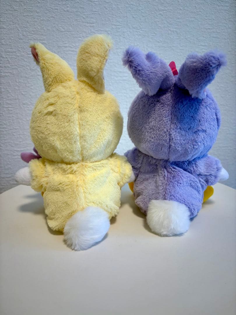 2011年バージョン！デイジーダック ぬいぐるみ ウサギコスチューム 2体セット