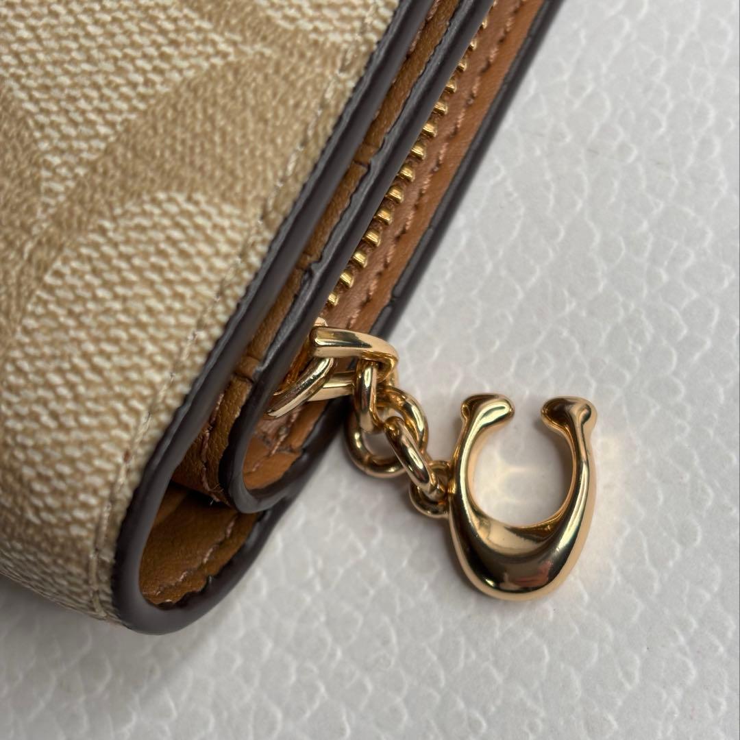 綺麗♡COACH コーチ シグネチャー二つ折財布