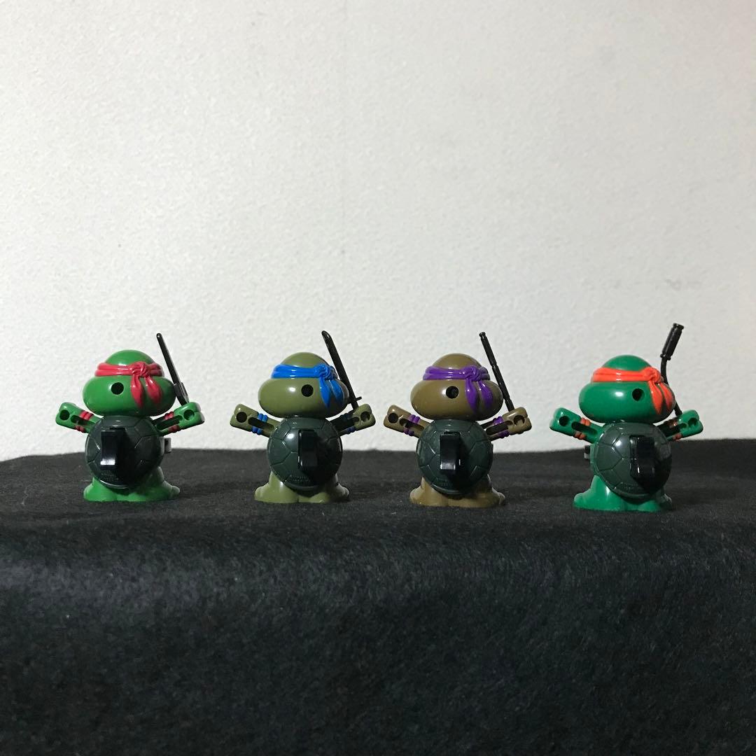 ミュータントタートルズ　ビーダマン4個セット