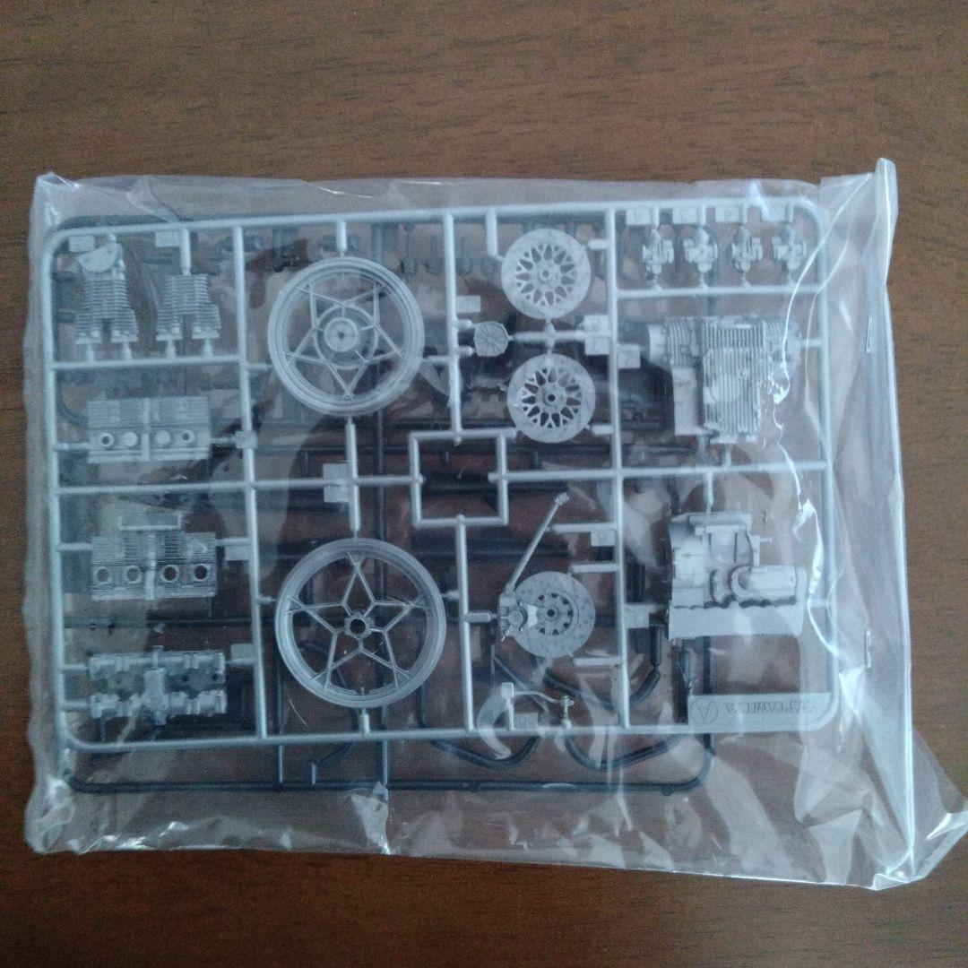 新品　TAMIYA スズキ GSX750S プラモデル 1/12