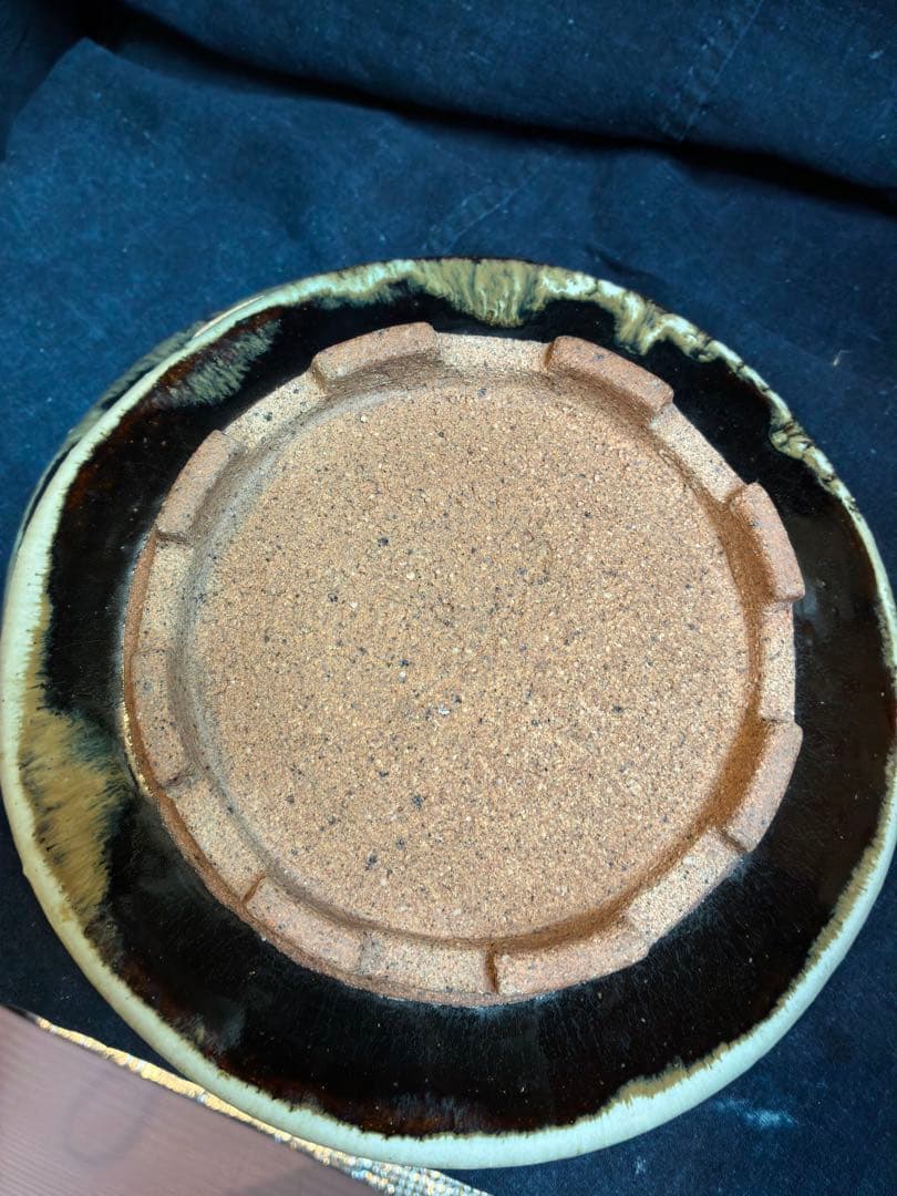 岩谷窯　山本教行　皿2枚　直径24センチ×高さ4.8センチ