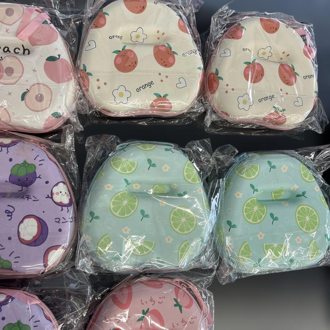 イヤホンケース未使用品　フルーツデザイン、キャラクターまとめ