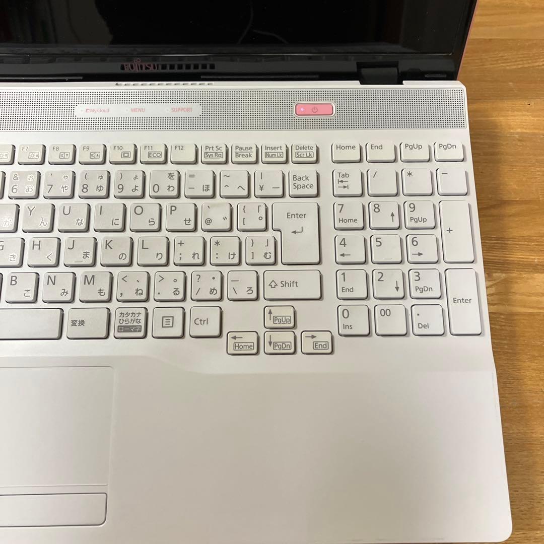 希少　美品　富士通LIFE BOOK サクラピンク　SSD500GB