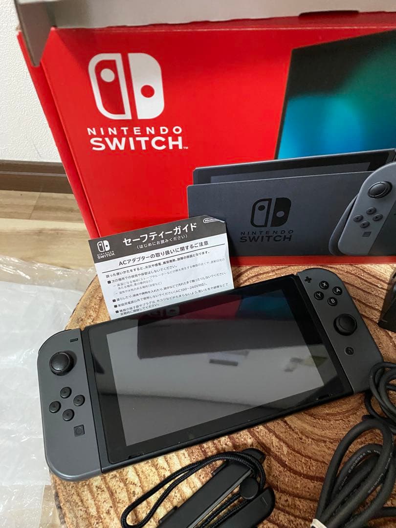 Nintendo Switch ニンテンドースイッチ本体　グレー ⑧