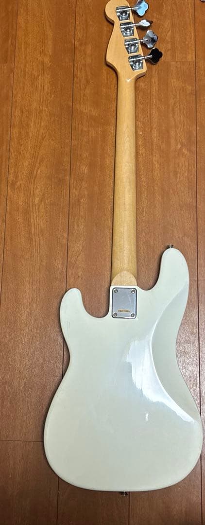 エレキベース ソフトケース付き