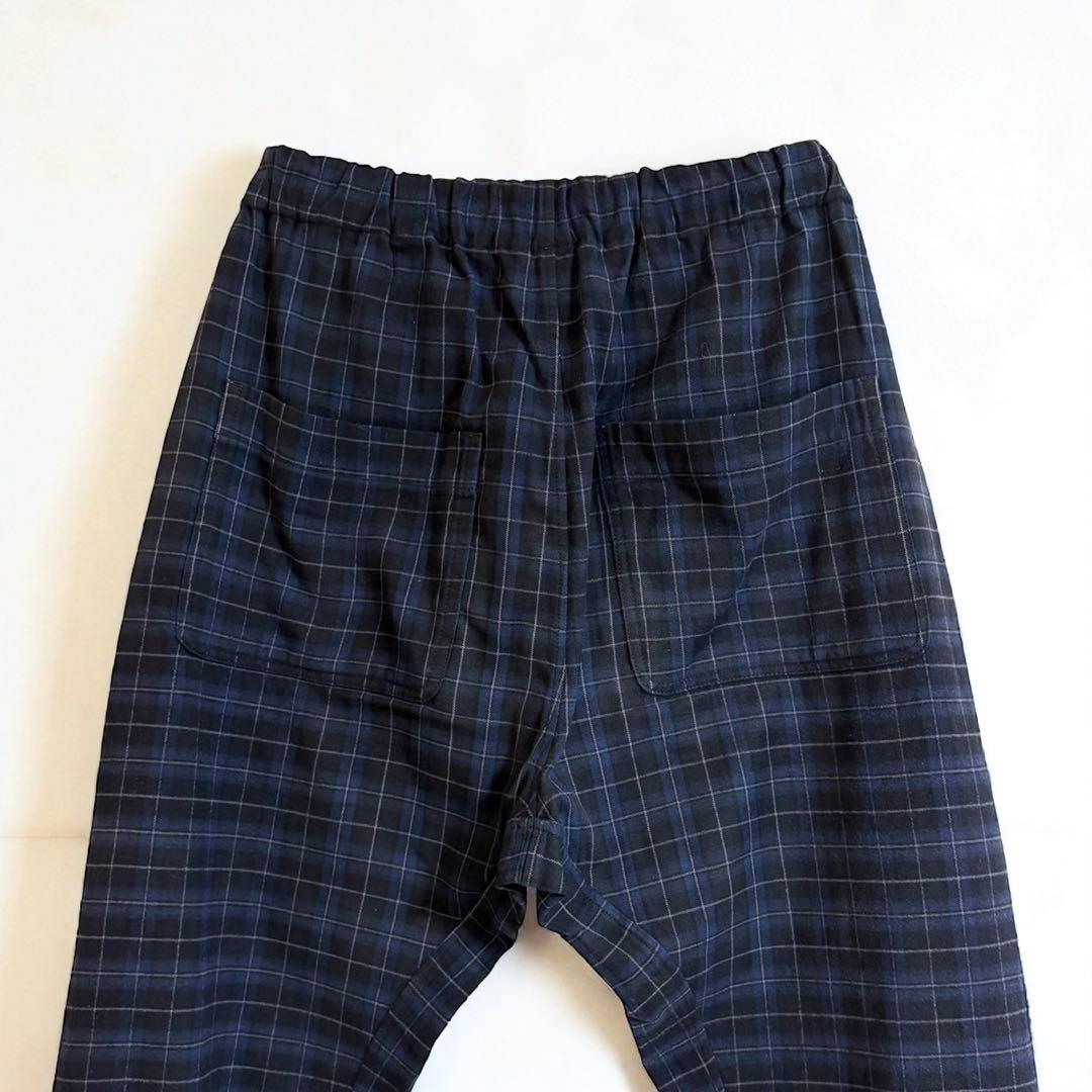 アーツアンドサイエンス　ネイビーチェック　イージーパンツ　カシミヤ混