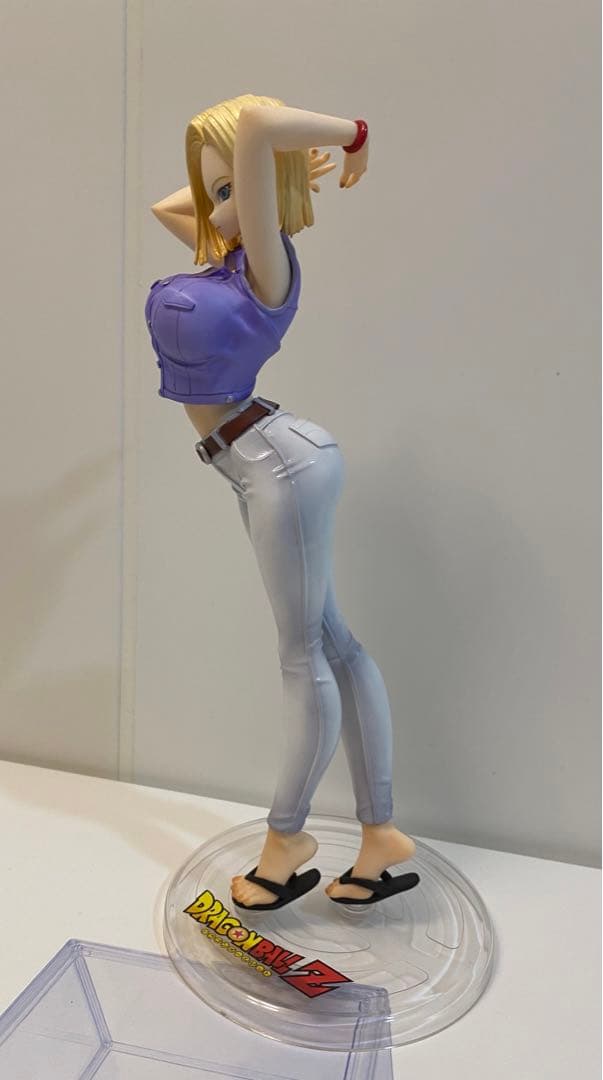 ドラゴンボールギャルズ　18号　2体