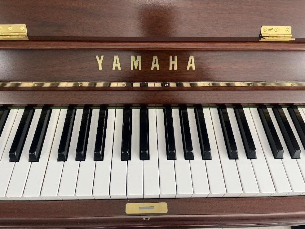 ★74730【アップライトピアノ】YAMAHA 　WX106W