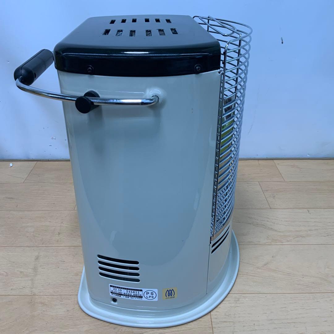 イワタニ カセットガスストーブ　CB-STV-DKD2 2022年製