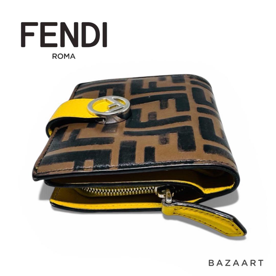 FENDI フェンディ 二つ折り財布 FFロゴ ズッカ レザー 黄色 イエロー