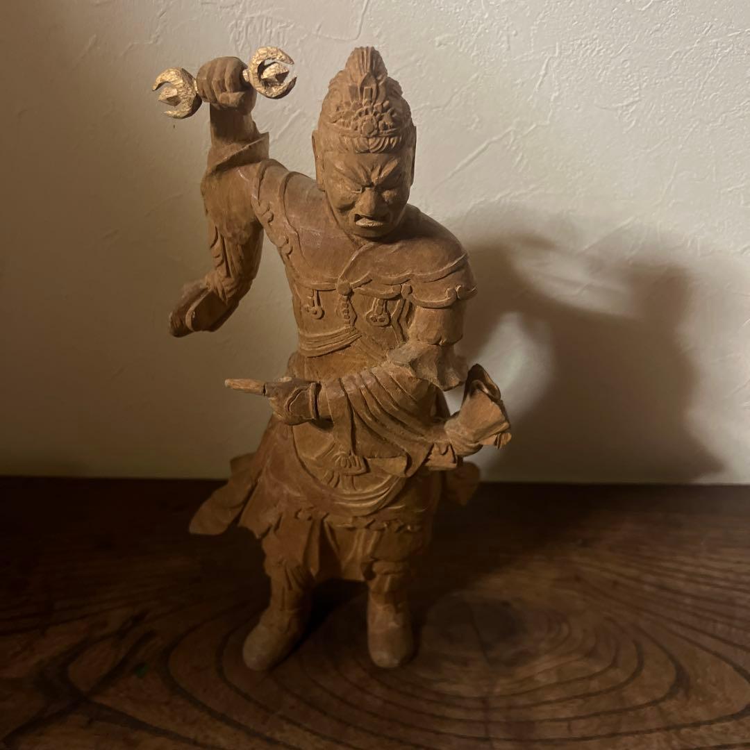 木製 武士像 三叉の槍 約30cm