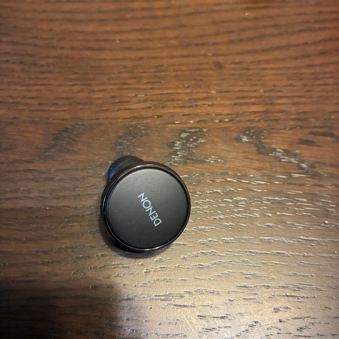 約二週間前に購入。DENON PerL Pro ワイヤレスイヤホン ブラック