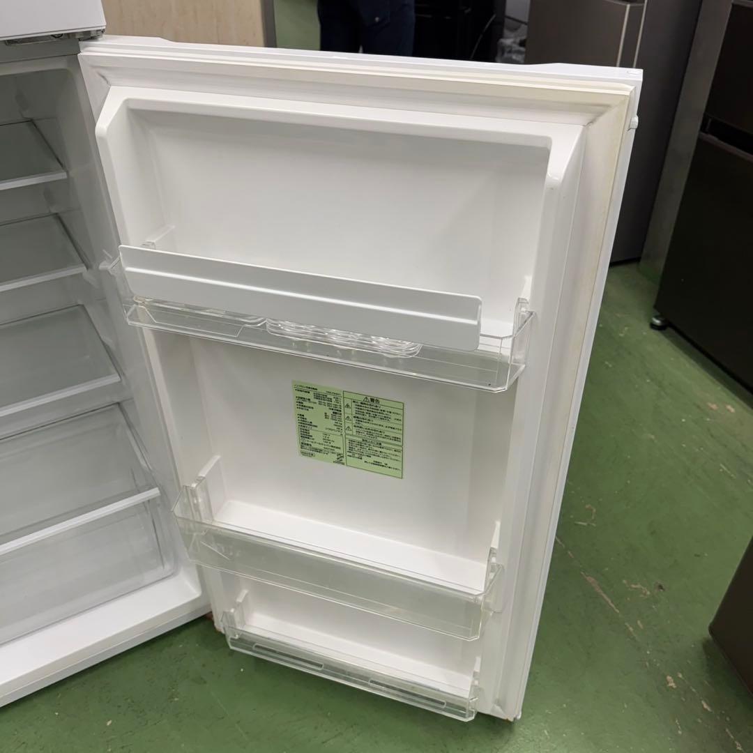211★2022年製★ヤマダ電機　冷蔵庫　大型　ホワイト　一人暮らし　200L