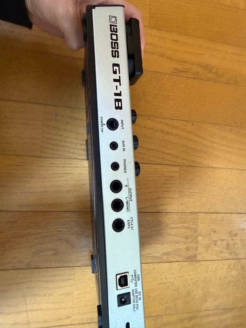 BOSS GT-1B ベースエフェクター等周辺機器