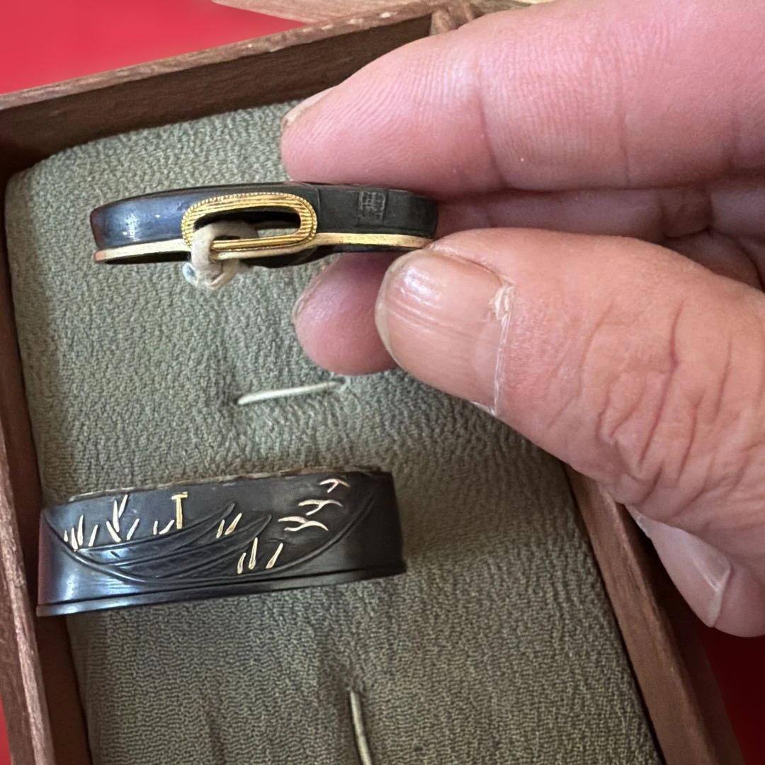 刀剣美術　江戸期　無銘　銅地金象嵌芦雁図縁頭