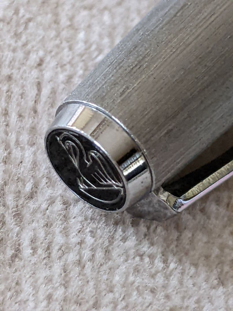 シルバー 万年筆 キャップ式　ヒロヒロ様