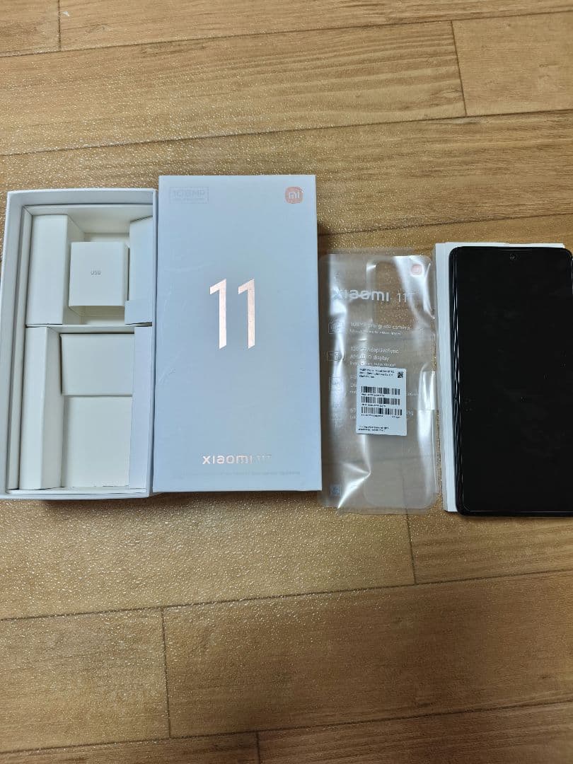 Xiaomi 11T 背面割れ