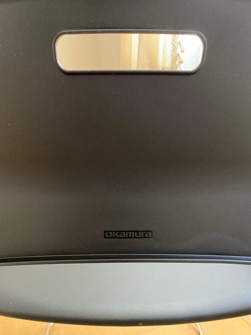 オカムラ 黒 オフィスチェア 4脚セット　ダイニングチェア　チェア