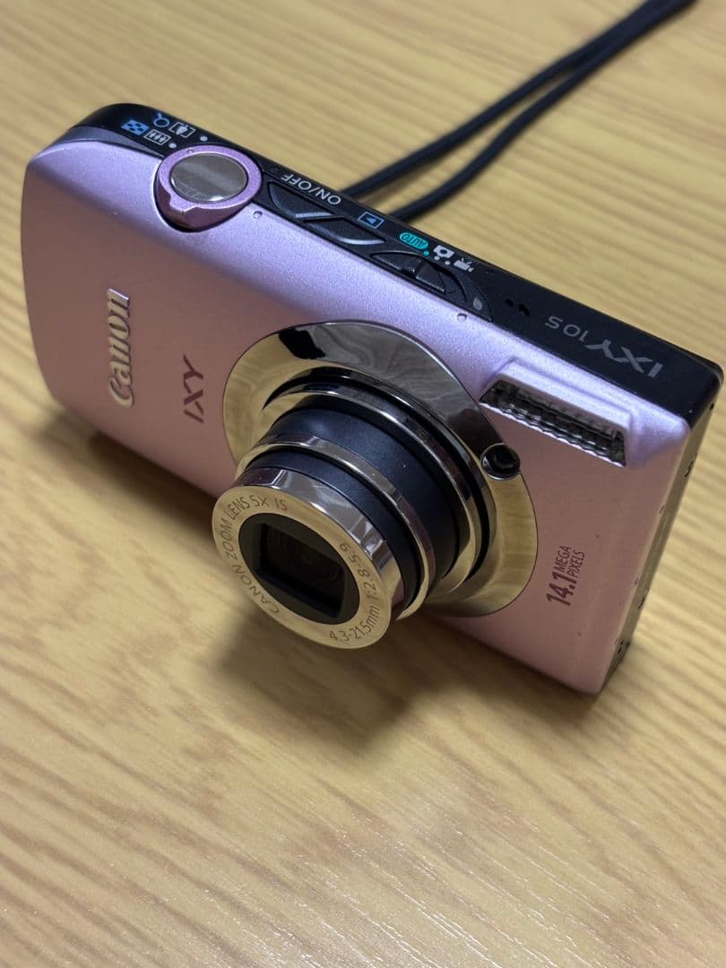 美品　Canon デジカメ コンデジ IXY 10S ピンク (PK)