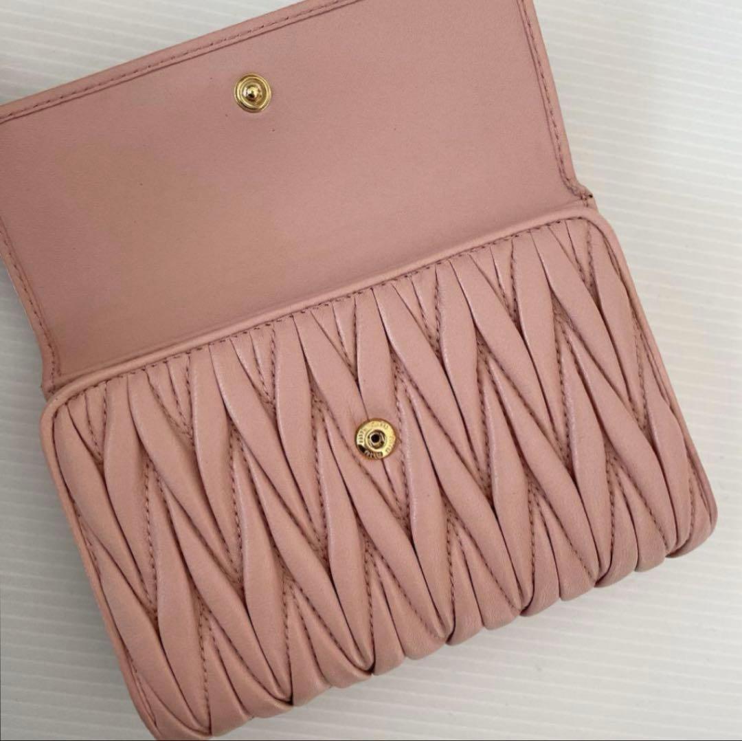 さ*ら様 【美品】miumiuミュウミュウマテラッセL字ファスナー折り財布