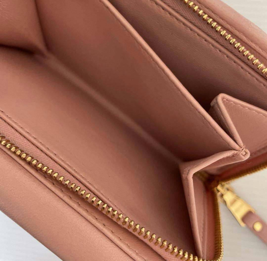 さ*ら様 【美品】miumiuミュウミュウマテラッセL字ファスナー折り財布